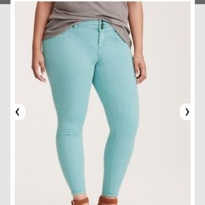 Torrid turquoise jeggings /  skinny jeans sz 12